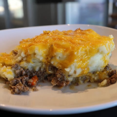 Budget Shepherds Pie Cheesy